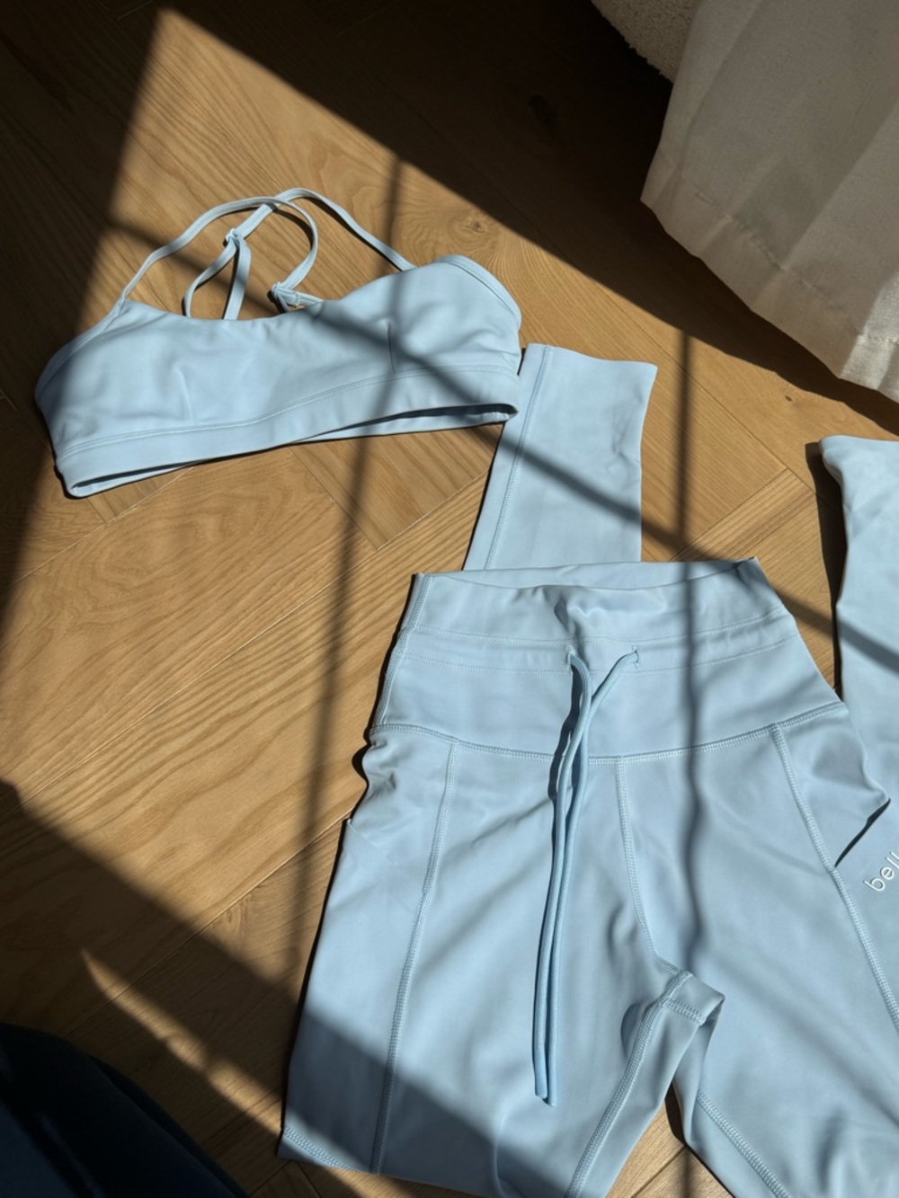 Light Blue High-Waist Active Leggings with Sports Bra